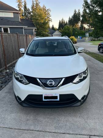 Nissan Rogue Sport SV AWD 2018.5 - $13.300 (Puyallup)63469767130625122