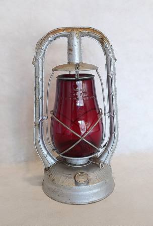 Vintage Dietz "MONARCH" Railroad Lantern w/ Red "FITZALL" Globe 13.5" 1