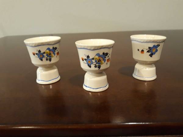 Set of Three Vintage Egg Cups 1