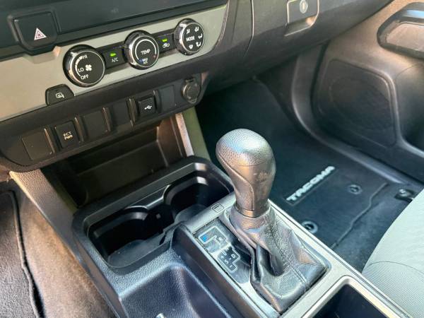 2021 Toyota Tacoma Access Cab - Photo 14