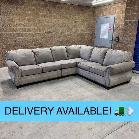 Gray L Sectional Couch Sofa from Ashley Furniture (DELIVERY AVAILABLE! 🚛💨) 1