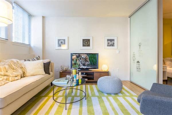 $2,139 / 506ft2 - Green Building, Ceiling Fan, Dog Run (905 Dexter Ave N, Seattle, WA)63811610734211120