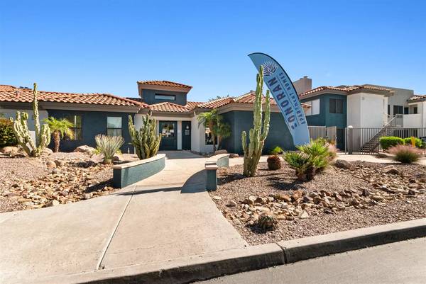 $1,760 / 3br - 1204ft2 - The lifestyle you've been dreaming of: Explore our 3 BR. (Phoenix)64024997595267122