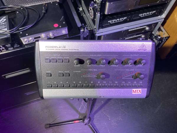 Behringer P-16M 16-Channel Digital Personal Mixer w/Stand and cable 1