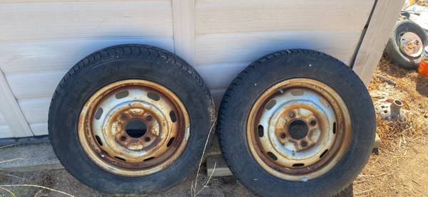 VW wheels and tires 1