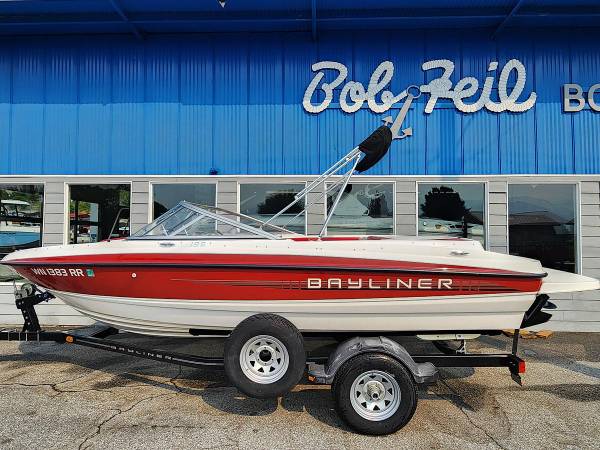 2012 BAYLINER 195 1
