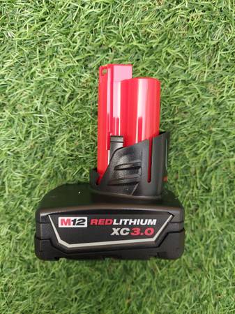 New Milwaukee 3.0Ah Battery M12
 1