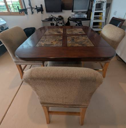 Counter Height Dining Table and 3 Upholstered Chairs 1