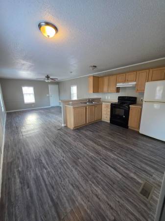 $1,049 / 3br - 1184ft2 - đĄ **Your Dream Home Awaits in Our Community!** đĄ64308025758466122