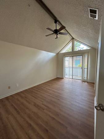 $2,950 / 2br - 1160ft2 - Freshly Renovated 2BR Upstairs Apartment – Prime Campbell Location (campbell)63845957282179122
