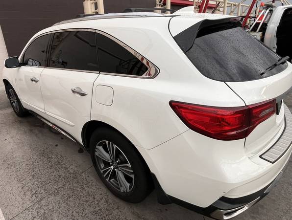 Luxury SUV | 2018 Acura MDX SH-AWD | Pearl White | 3rd Row | $18,000 - $18,000 (Stapleton)63612490672259124