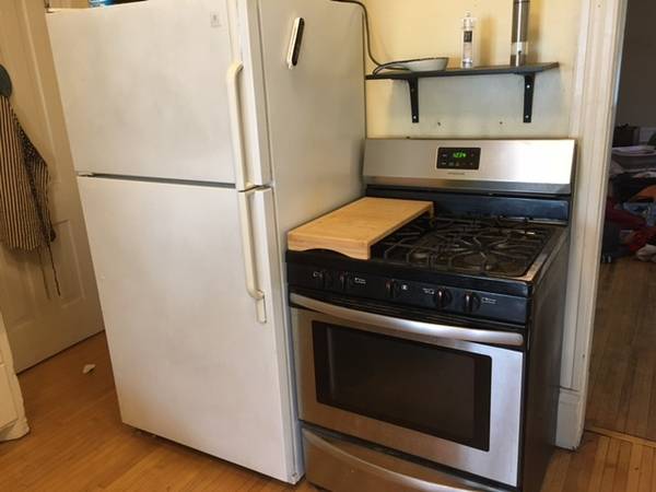 $1510.00 / 2br - 900ft2 - Duplex inferior en Uptown. Bryant Lake Bowl a tres cuadras63868698608257124