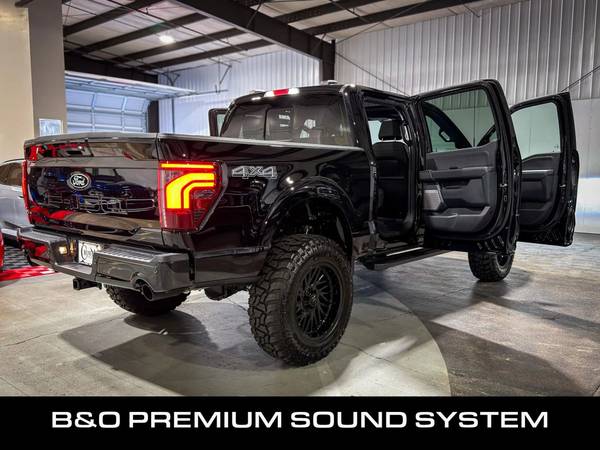 2026 Ford F-150 LARIAT 4X4 - Photo 9