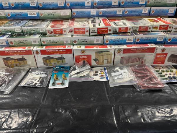 Bachmann plasticville 1