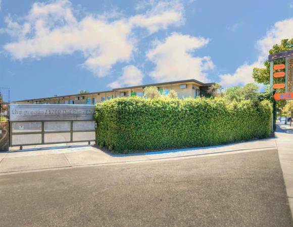 $500 / 1br - WEEKLY & MONTHLY RATES! >> Wifi, Business Center + Dogs Welcome (Del Paso Blvd in Sacramento)63961340473731122