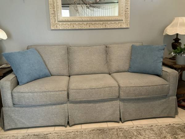 gray sofa 1