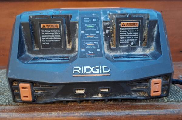 Ridgid double battery charger 1