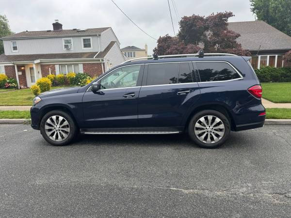 2017 MERCEDES-BENZ GLS 450 4matic  - Excellent clean Tan & blue - $13,900 (Maspeth)63615091203073124