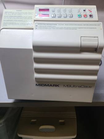 Dental Equipment Sterilizer 1