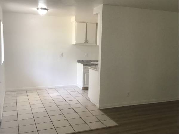 $2,500 / 2br - ¡A una milla de Surfers Point! 🌴🌴 (Ventura)63800403019521122