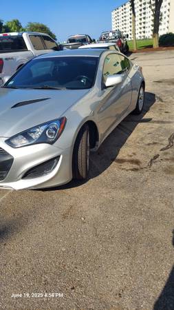 2013 Genisis - $7,650 (Quincy)63482382680195121