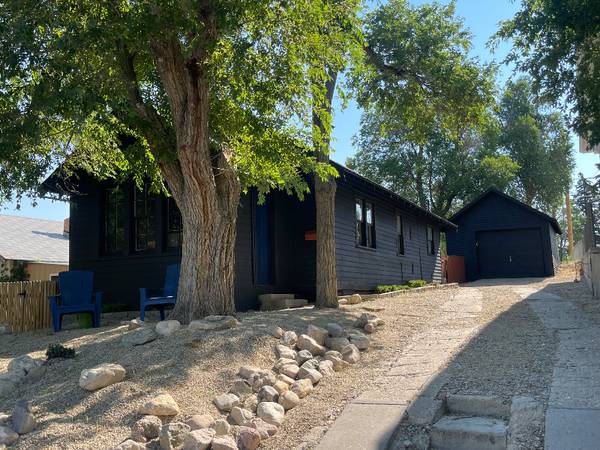 $2200.00 / 3br - 1212ft2 - Charming 3-Bedroom Furnished Home in Casper – Perfect for Travel Nurse63829654709377123