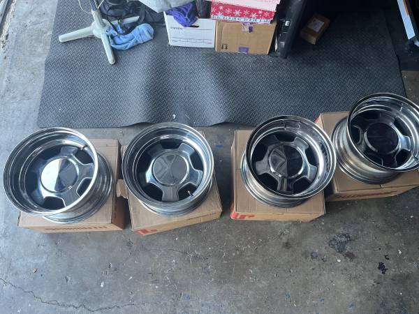 15” Rims Wheels chrome 1