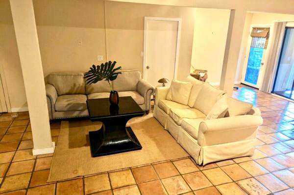 $1,353 / 1br - Apartamento tropical de 1 dormitorio en propiedad compartida con piscina (Haiku)63686671994753123