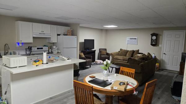 $900 / 1br - 150ft2 - Room for rent at 92113 for $900.(all utilities included) (San diego)63865482030211120