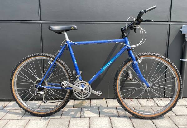 99.9% Original 1991 Splatter Paint FISHER Advance MTB - 50cm 5’8-6’ - $300 (Alki West Seattle)63471361584129122