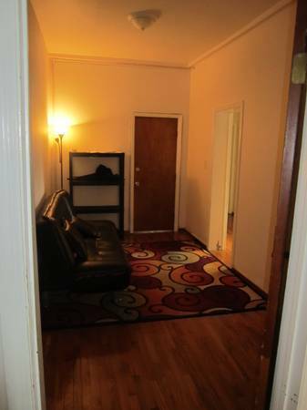 $700 / 3br - 1 Furnished room in a shared big apartment, l block from Path Train (Journal Square / Jersey city)63874742497923120