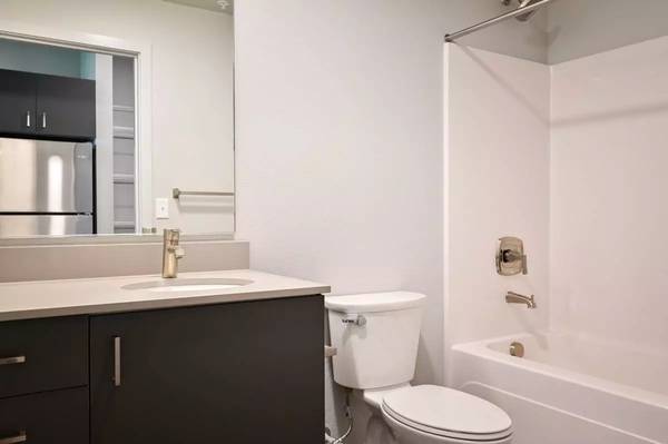 $1.335 / 2 hab - 735 pies² - ¡Hermoso departamento de 2 habitaciones y 2 baños en un excelente vecindario! ¡Listo para verlo ahora! (Eugene)63373572647169124
