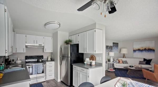$2,222 / 3br - 1200ft2 - Garajes, Patio/Balcón, Chimenea, Ahora se muestra (Cascade Park)63831608920323121