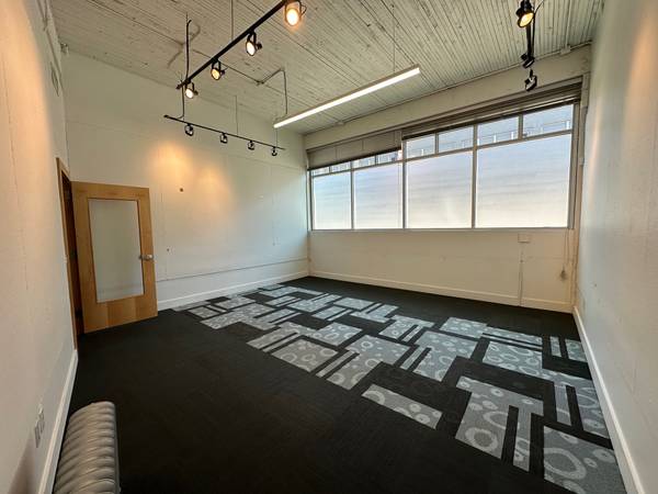 $7,426 / 4456ft2 - Northwest Work Lofts Suite S263 (Lower Queen Anne)63884886934659121
