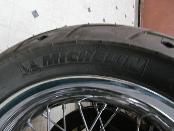 Harley Dyna 17/19 ruedas de alambre con neumáticos - $800 (Grass Valley, CA)63470454224131122