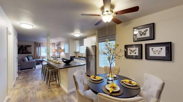 $2,820 / 3br - 1485ft2 - Excelentes comodidades: 3 BR Piscina, Área de parrilla Gimnasio (Fairwood)64031310847105120