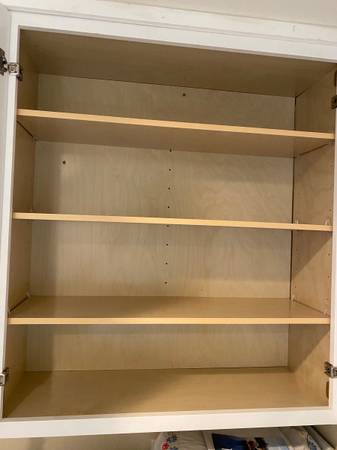 $1,325 / 1br - Room for rent in large house (thousand oaks)63800496883457124