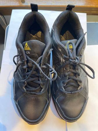 New Balance - No Slip - Industrial Work Shoes - Men's 9.5 - Like new - 1