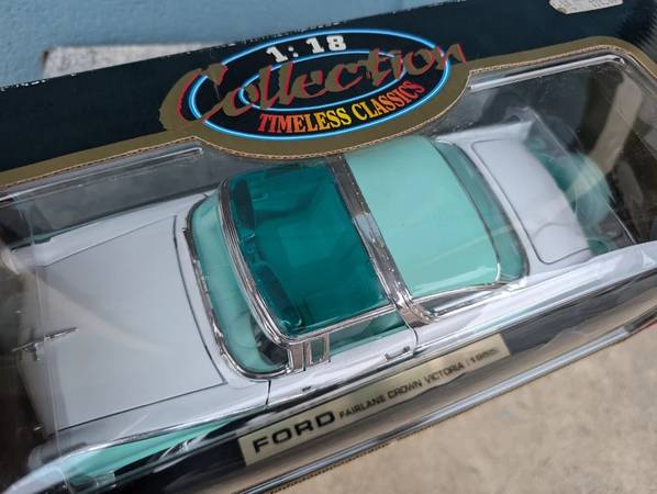 Vintage die cast crown Victoria model automobile unopened in box 1