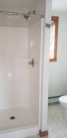 $1,150 / 1br - CARRIAGE HOUSE APARTMENT (Rutland)63976979002627123