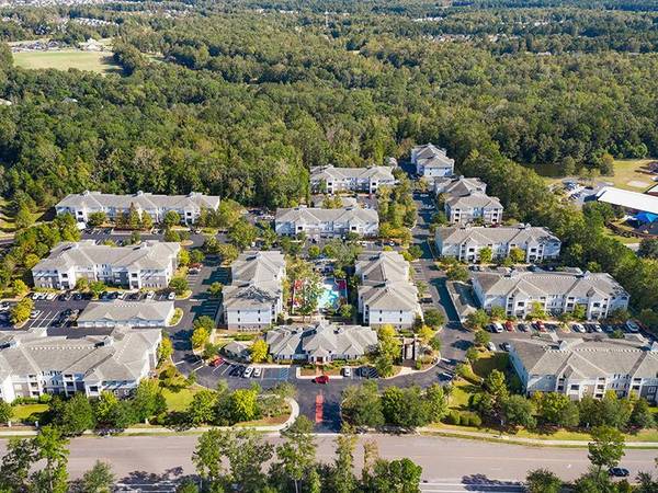 $1,499 / 1br - 833ft2 - Stainless Steel Appliances, Gated Community with Controlled Access (Wescott)64015945124483123