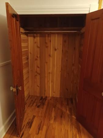 $1,300 / 1br - 1 bedroom utilities included (KENNER)63791847035649124