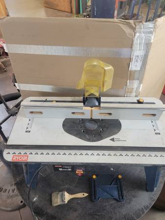 Ryobi router table 1