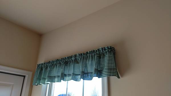Curtain valances 1