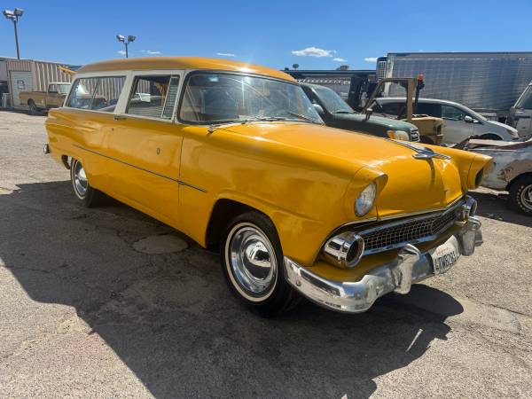 1955 FORD RANCH STATION WAGON 2-DOOR 1