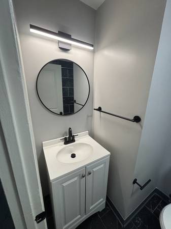 $1,350 / 1br - Move in Special is $999 Moves You In!!!63989075686146121