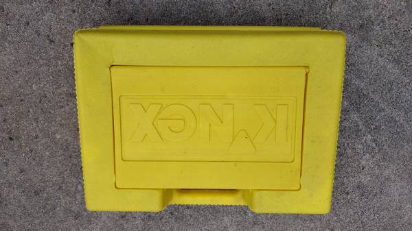 K'Nex Construction Set - Large Yellow Carry Case of Rods & Connectors 1