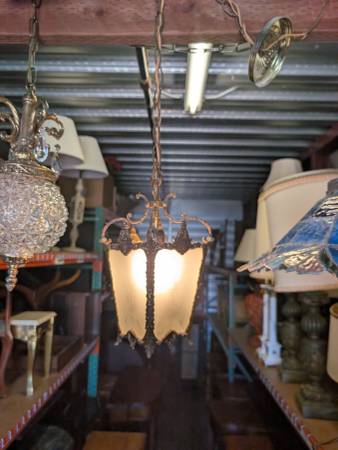 Vintage gold French lantern ceiling lamp chandelier 1