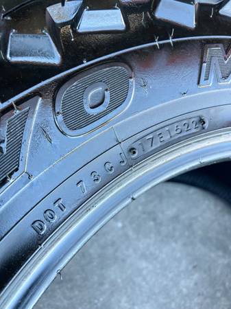 37X12.50X20 TOYO TIRE INSTALACIÓN GRATUITA - $125 (Bell Gardens)63471426933379123