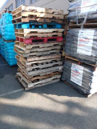Wood pallets for sale $3.00 A pallet. 1